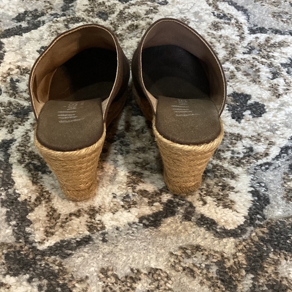 Viscata clogs - Picture 3 of 6